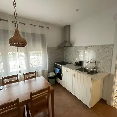 Apartahotel Belchite Lägenhetshotell 3*