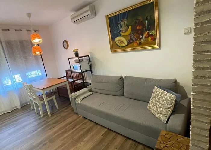 Lägenhetshotell Apartahotel Belchite 3*