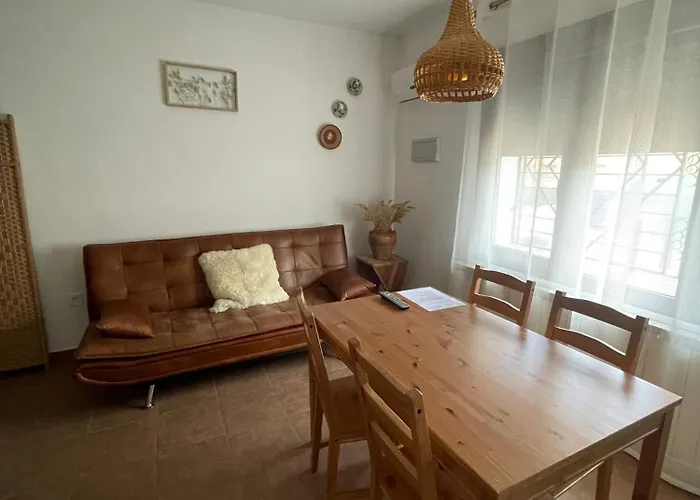 Apartahotel Belchite Lägenhetshotell 3*